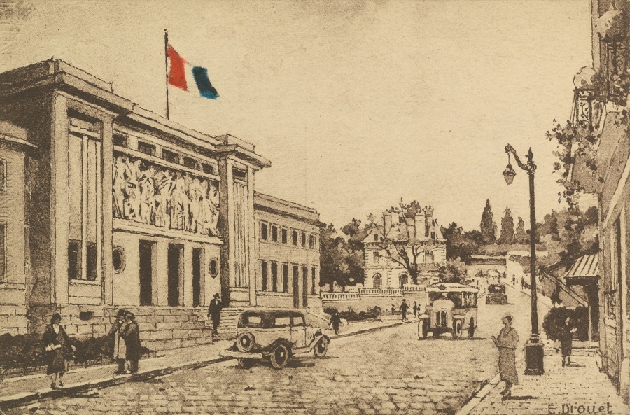 Carte postale : E. Drouet, L'entrée de l'Hôtel de Ville de Puteaux, milieu du XXe siècle, AMP, 2Fi318.